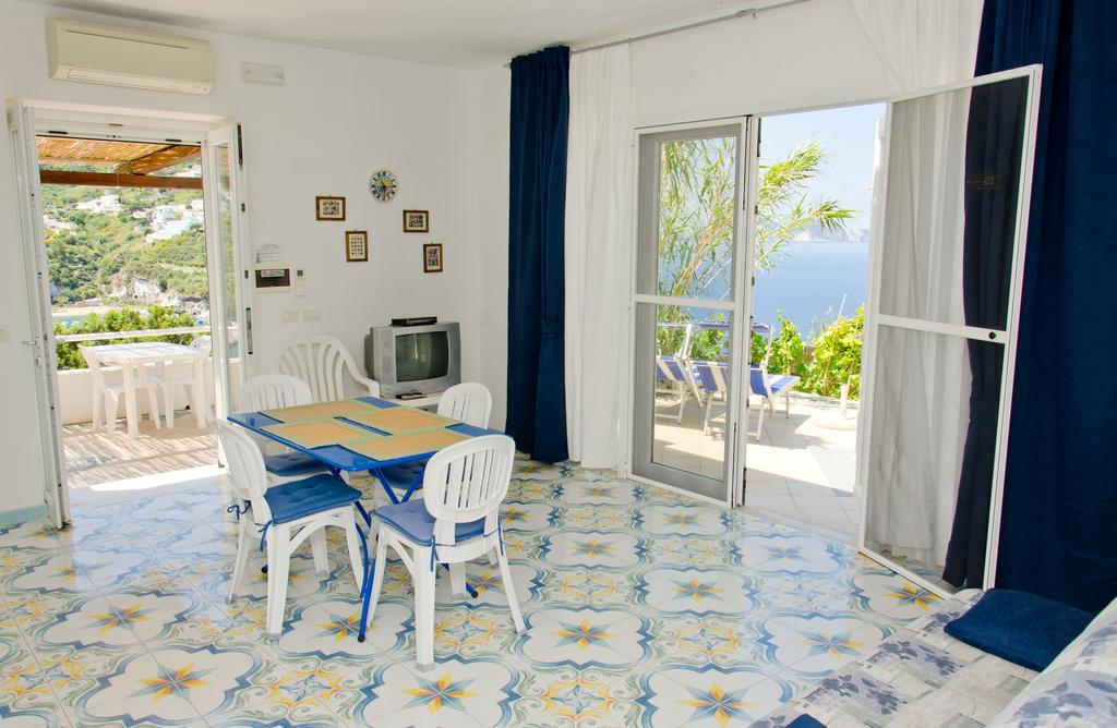 Sunset Village Ponza Bilik gambar