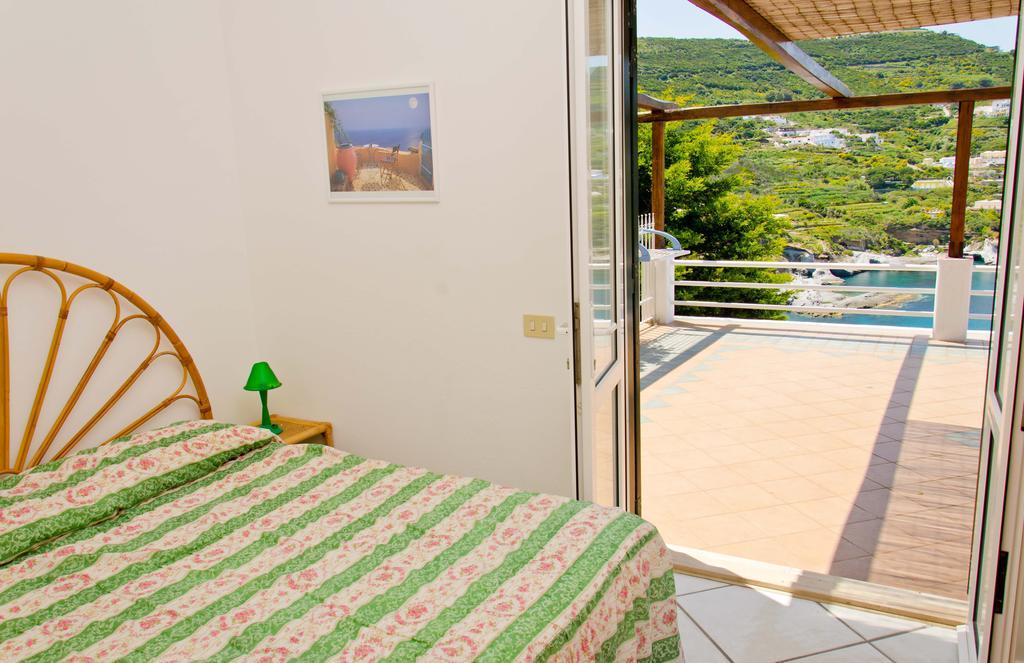 Sunset Village Ponza Bilik gambar